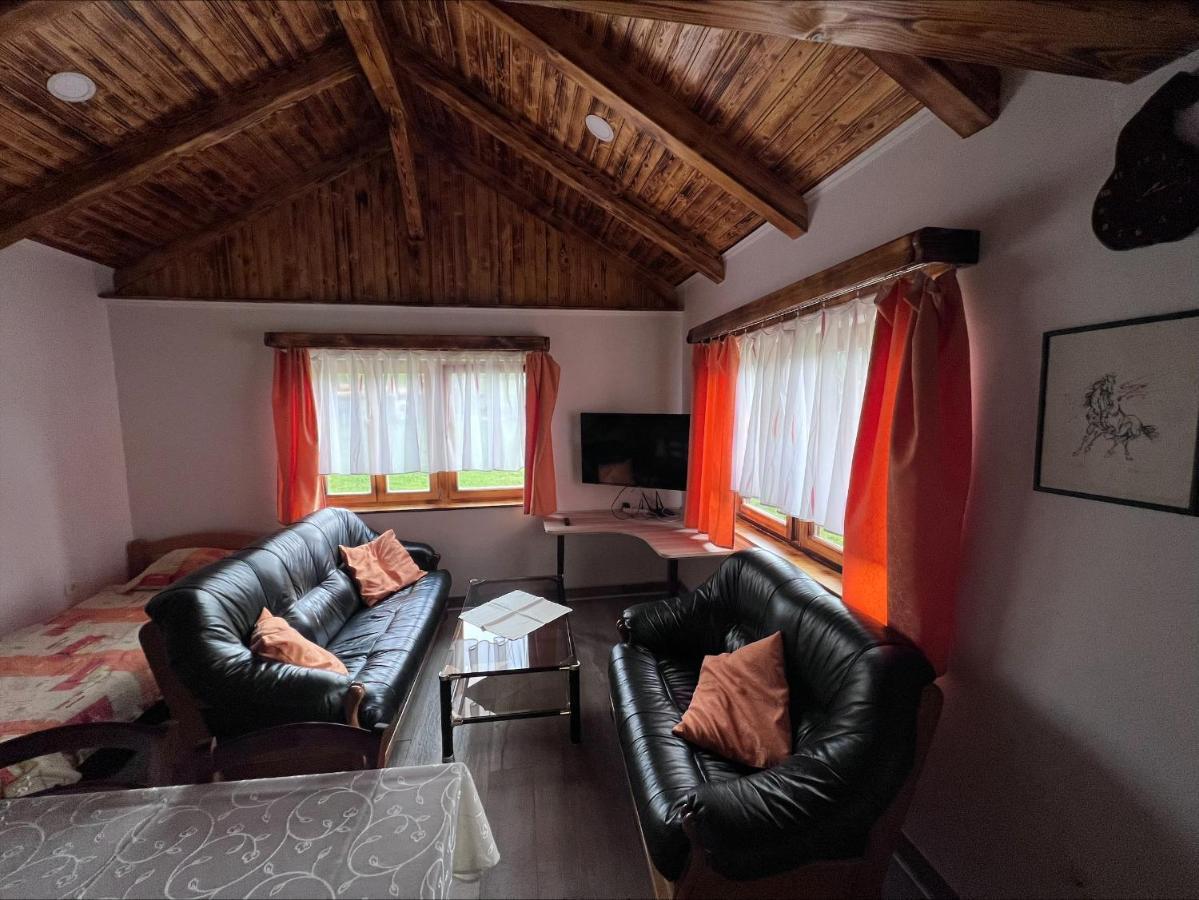 Domacija Paternoster Hotel Litija Ngoại thất bức ảnh